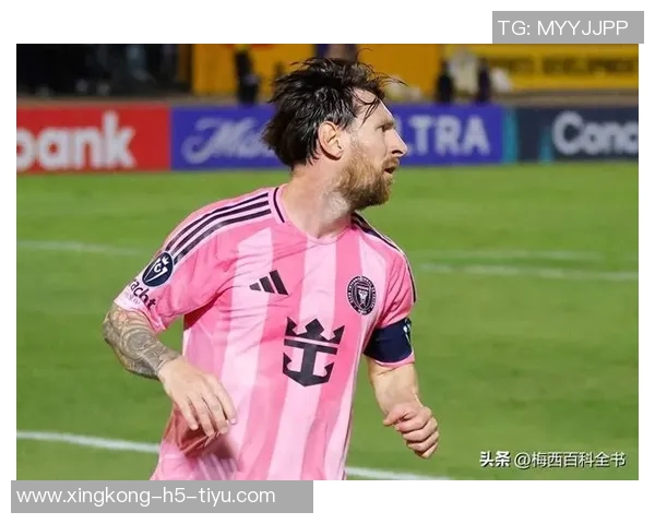 梅西缺席训练一天后今日回归训练中心恢复合练状态良好 梅西缺席训练一天后今日回归训练中心恢复合练状态良好